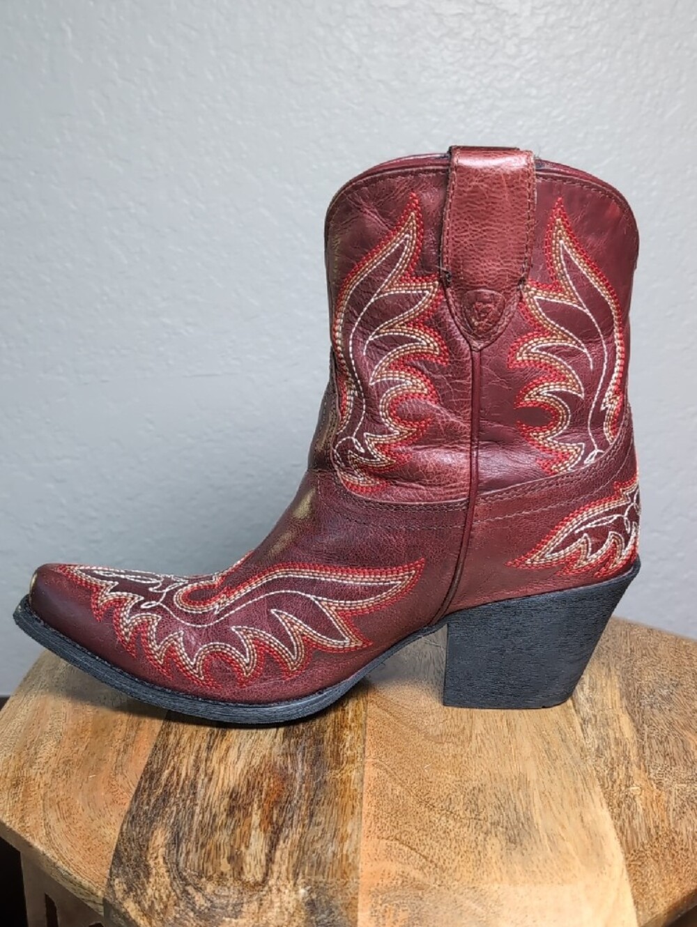 Ariat Women's Chandler Snip Toe Western Cowgirl Boot - Picture 3 of 10